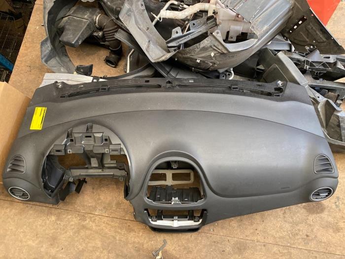 Używane Panel Fiat Punto III (199) 1.2 69 Cena € 420,00 Procedura marży oferowane przez van de Bunte Teuge B.V.
