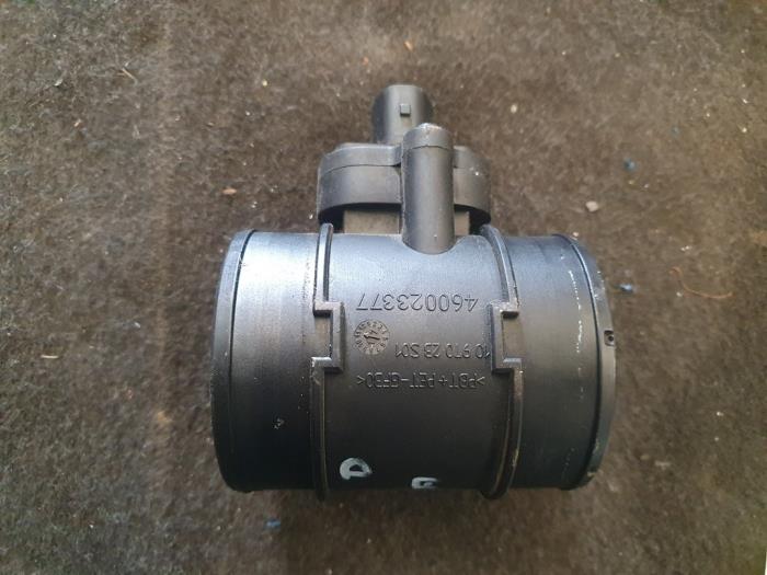 Gebrauchte Luftmassenmesser Opel Corsa E 1.3 CDTi 16V ecoFLEX Preis € 52,50 Margenregelung angeboten von van de Bunte Teuge B.V.