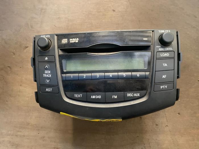 Radio from a Toyota Rav-4 2012