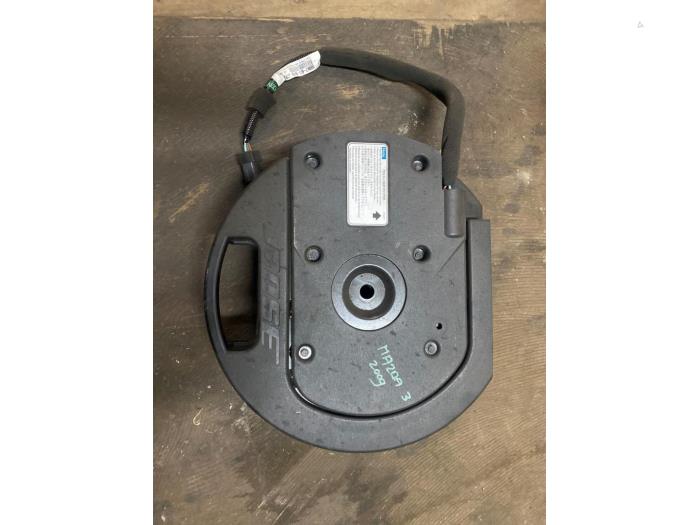Begagnade Bashögtalare Mazda 3 Sport (BL14/BLA4/BLB4) 1.6i MZR 16V Pris € 68,25 Marginaltabell erbjuds av van de Bunte Teuge B.V.