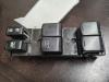 Electric window switch from a Nissan Cube (Z12), MPV, 2009 2012