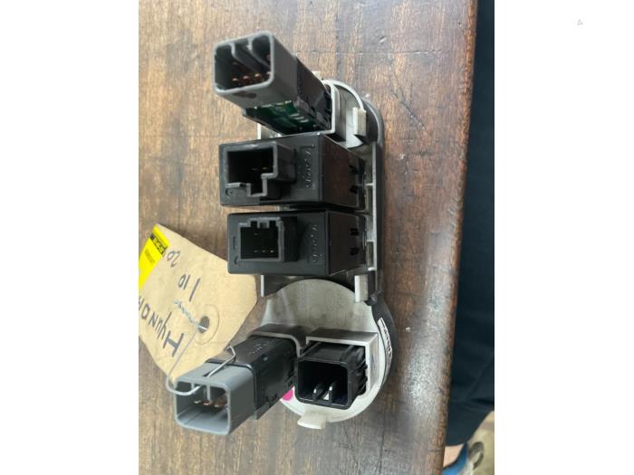 Fog light switch Hyundai I10 202002962