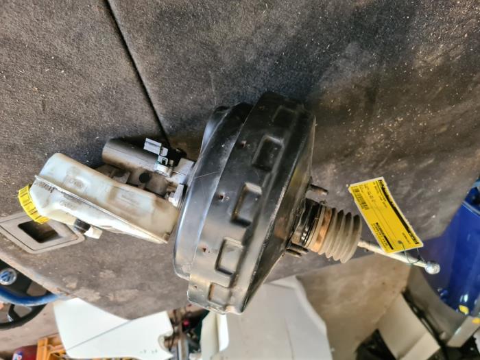 Usagé Servo frein Volkswagen Transporter T5 2.0 TDI DRF Prix € 105,00 Règlement à la marge proposé par van de Bunte Teuge B.V.