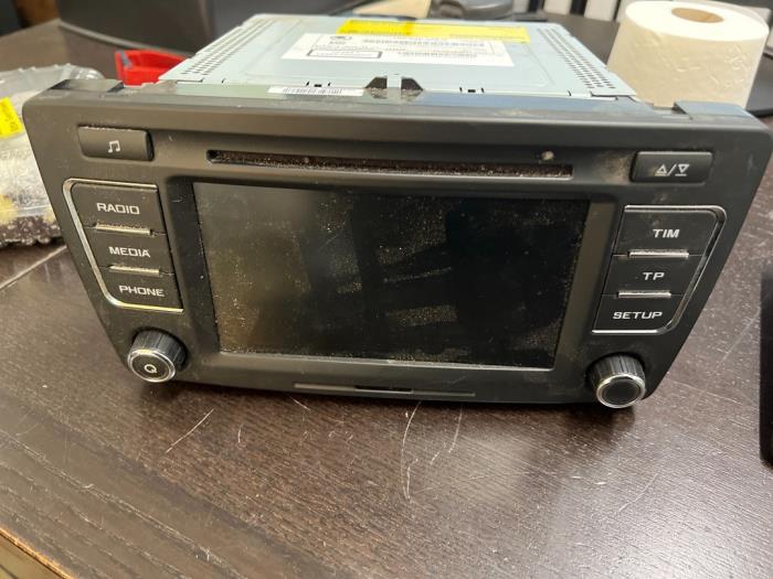 Radio CD Player Skoda Yeti 2 0 TDI 16V 1Z0035156 Radio CD Player Skoda Yeti 2 0 TDI 16V 1Z0035156