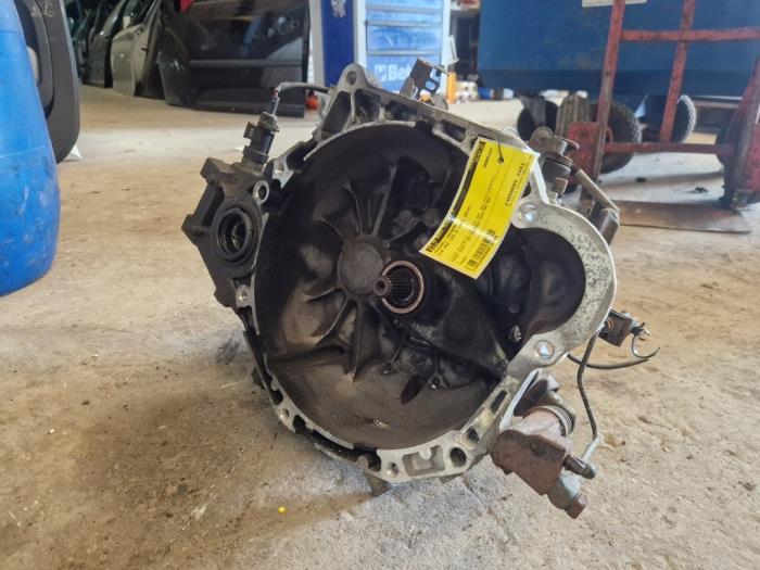 Gebrauchte Getriebe Kia Pro cee'd (EDB3) 1.4 CVVT 16V Preis € 367,50 Margenregelung angeboten von van de Bunte Teuge B.V.
