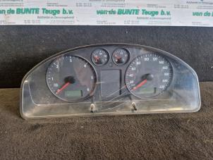Used Odometer KM Volkswagen Transporter T5 2.5 TDi Price € 75,00 Margin scheme offered by van de Bunte Teuge B.V.