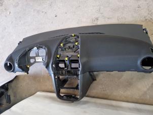 Gebrauchte Airbag set + dashboard Opel Corsa D 1.4 16V Twinport Preis € 650,00 Margenregelung angeboten von van de Bunte Teuge B.V.