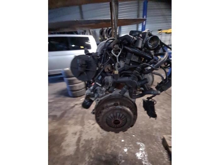 Engine from a Volkswagen New Beetle (9C1/9G1) 2.0 2000