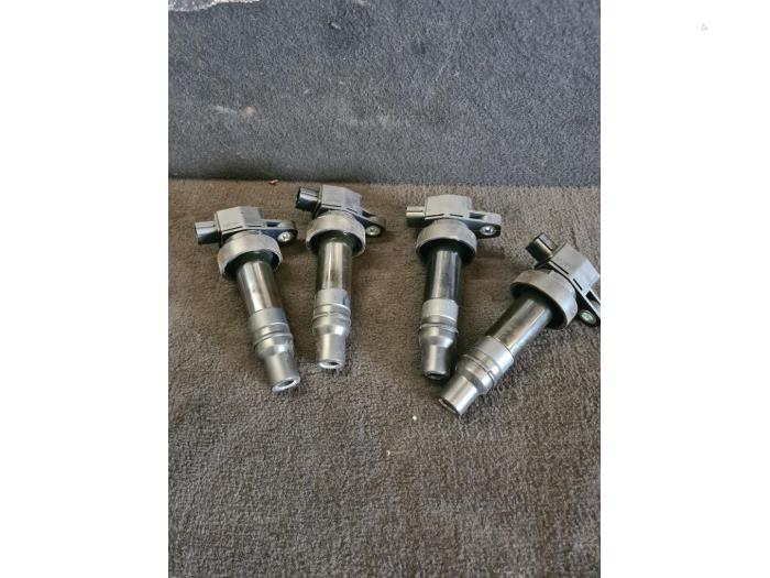 Usagé Broche bobine Hyundai i30 (GDHB5) 1.4 16V Prix € 84,00 Règlement à la marge proposé par van de Bunte Teuge B.V.