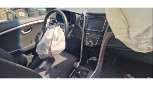 Used Steering wheel Hyundai i30 (GDHB5) 1.4 16V Price € 99,00 Margin scheme offered by van de Bunte Teuge B.V.