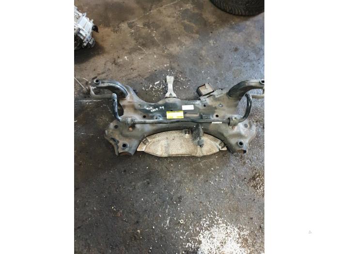 Used Subframe Kia Ceed (CDB5/CDBB) 1.0i T-GDi 12V Price € 210,00 Margin scheme offered by van de Bunte Teuge B.V.