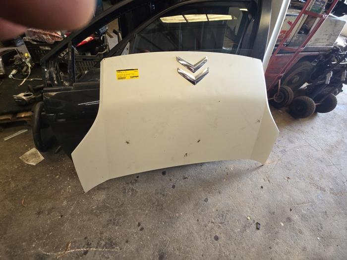 Używane Maska Citroen Nemo (AA) 1.4 HDi 70 Cena € 157,50 Procedura marży oferowane przez van de Bunte Teuge B.V.
