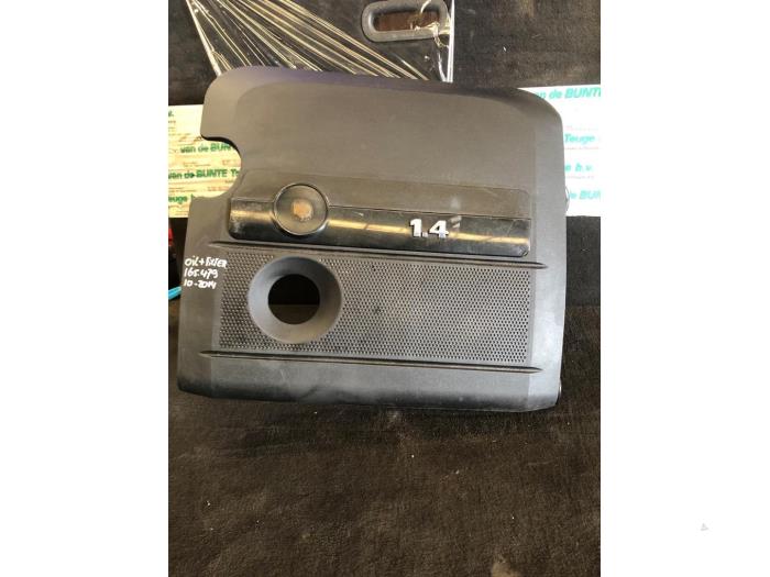 Gebrauchte Luftfiltergehäuse Volkswagen Polo IV (9N1/2/3) 1.4 16V 75 Preis auf Anfrage angeboten von van de Bunte Teuge B.V.