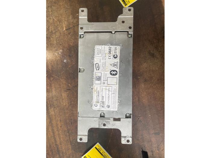 Begagnade Bluetooth-modul BMW 3 serie (E90) 318i 16V Pris € 105,00 Marginaltabell erbjuds av van de Bunte Teuge B.V.