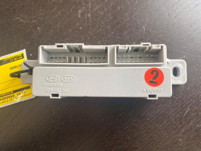 Używane Modul (rózne) Kia Pro cee'd (EDB3) 1.6 CRDi VGT 16V Cena € 26,25 Procedura marży oferowane przez van de Bunte Teuge B.V.
