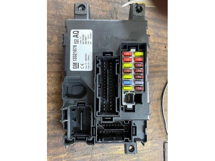 Used Body control computer Opel Corsa D 1.3 CDTi 16V ecoFLEX Price € 52,50 Margin scheme offered by van de Bunte Teuge B.V.