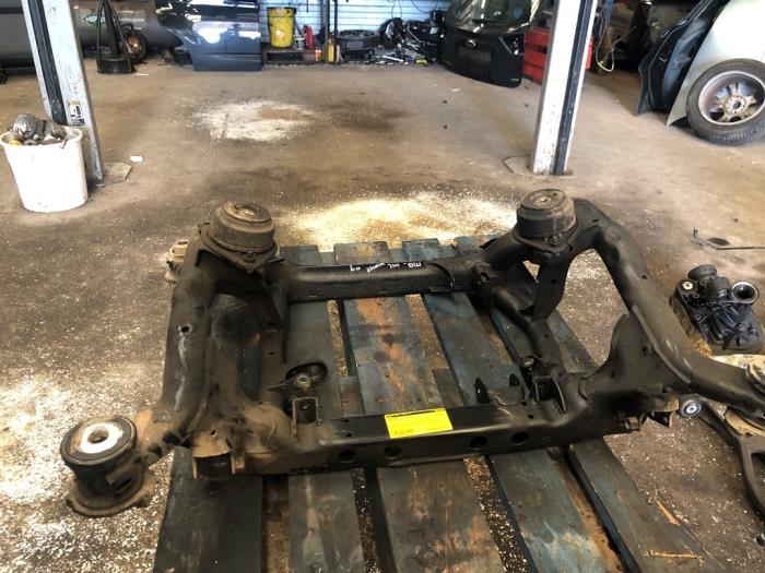 Used Subframe Mercedes ML II (164/4JG) 3.0 ML-280 CDI 4-Matic V6 24V Price € 157,50 Margin scheme offered by van de Bunte Teuge B.V.