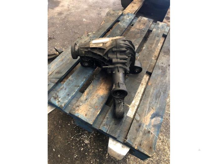 Used Front differential Mercedes ML II (164/4JG) 3.0 ML-280 CDI 4-Matic V6 24V Price € 393,75 Margin scheme offered by van de Bunte Teuge B.V.