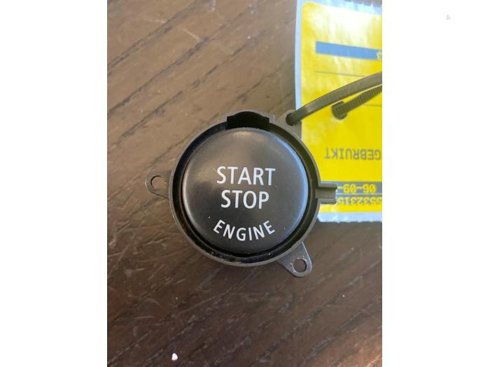 Używane Przelacznik Start/Stop BMW 6 serie (E64) 650 i 4.8 V8 32V Cena € 26,25 Procedura marży oferowane przez van de Bunte Teuge B.V.