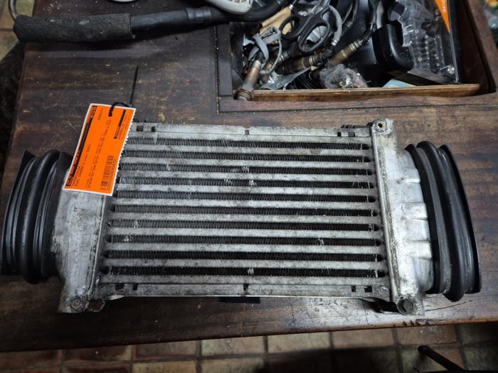 Used Intercooler Mini Mini Cooper S (R53) 1.6 16V Price € 52,50 Margin scheme offered by van de Bunte Teuge B.V.