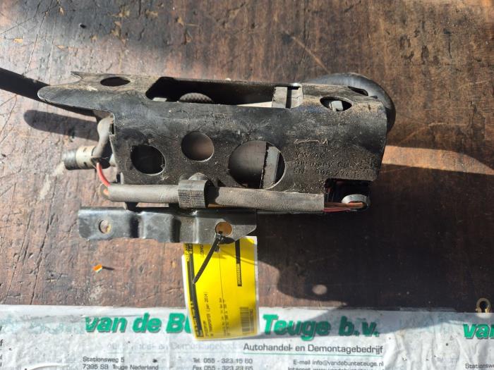 Begagnade Boosterpump Volkswagen Transporter T5 2.0 TDI BlueMotion Pris € 52,50 Marginaltabell erbjuds av van de Bunte Teuge B.V.