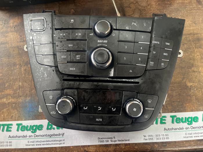 Used On-board computer controller Opel Insignia 1.4 Turbo 16V Ecotec Price € 52,50 Margin scheme offered by van de Bunte Teuge B.V.