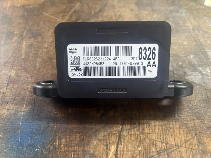 Begagnade Esp Duo-sensor Opel Insignia 1.4 Turbo 16V Ecotec Pris € 10,50 Marginaltabell erbjuds av van de Bunte Teuge B.V.