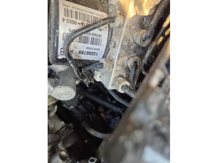 Gebrauchte ABS Pumpe Opel Astra J Sports Tourer (PD8/PE8/PF8) 1.7 CDTi 16V Preis € 157,50 Margenregelung angeboten von van de Bunte Teuge B.V.