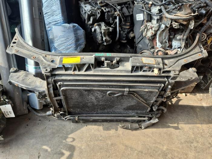 Begagnade Front Audi RS 6 Avant (C5) RS6 4.2 V8 40V Biturbo Pris € 341,25 Marginaltabell erbjuds av van de Bunte Teuge B.V.