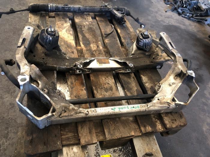 Used Subframe BMW 3 serie (E90) 318i 16V Price € 68,25 Margin scheme offered by van de Bunte Teuge B.V.