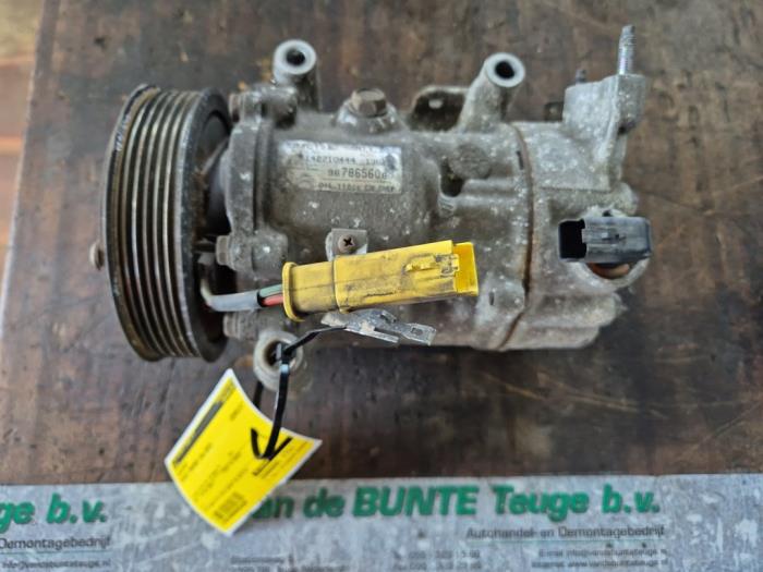Gebrauchte Klimapumpe Peugeot Partner (GC/GF/GG/GJ/GK) 1.6 HDI 90 Preis € 105,00 Margenregelung angeboten von van de Bunte Teuge B.V.