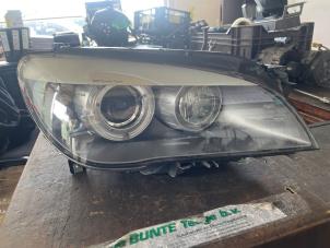 Usagé Phare droit BMW 7 serie (F01/02/03/04) 750i,Li xDrive V8 32V Prix € 682,50 Règlement à la marge proposé par van de Bunte Teuge B.V.