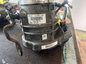 Pompe de direction d'un Citroën C3 (SC) 1.2 VTi 82 12V 2013