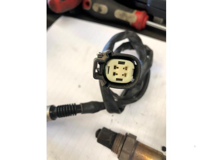 Sonde lambda d'un Ford B-Max (JK8) 1.0 EcoBoost 12V 100 2015
