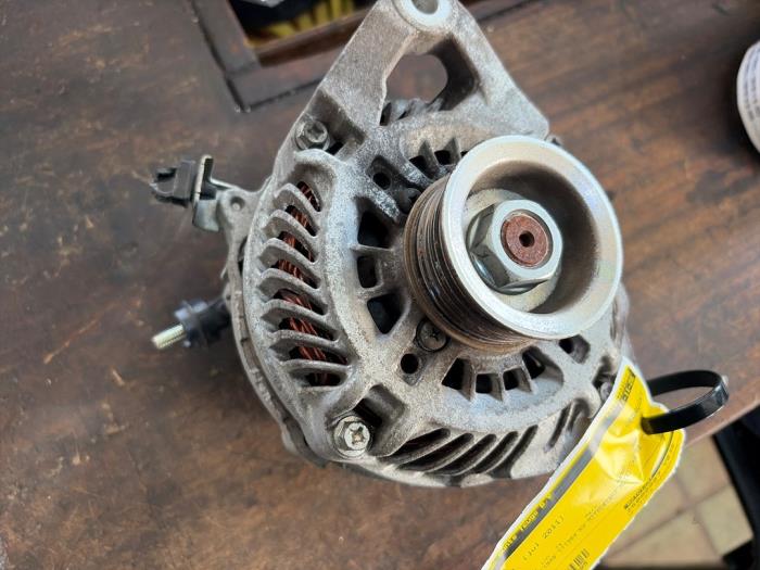 Gebrauchte Dynamo Mazda 2 (DE) 1.3 16V S-VT Preis € 52,50 Margenregelung angeboten von van de Bunte Teuge B.V.