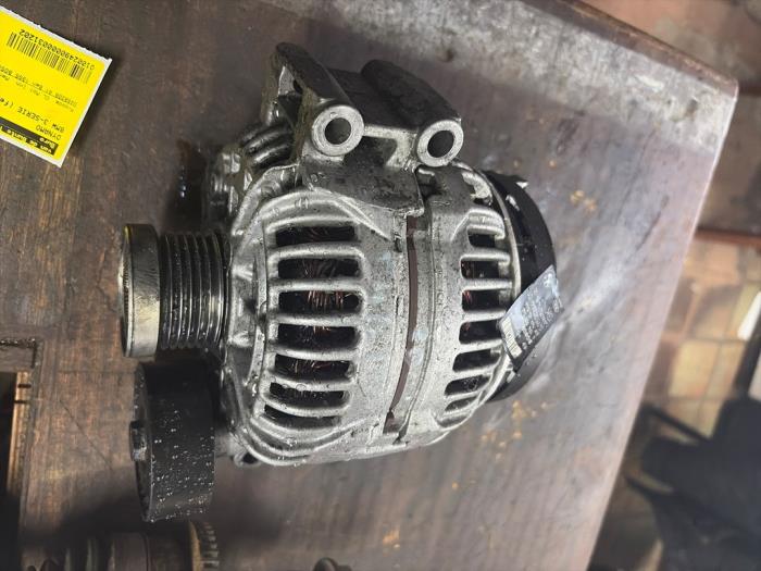 Begagnade Dynamo BMW 3 serie Touring (E91) 320i 16V Pris € 105,00 Marginaltabell erbjuds av van de Bunte Teuge B.V.