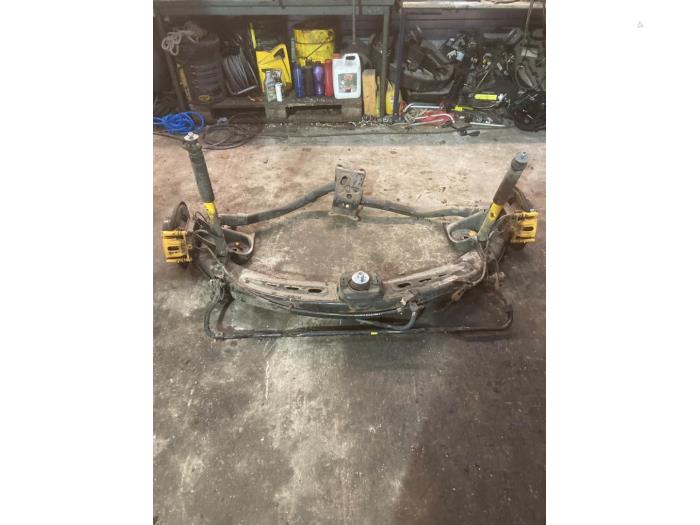 Gebrauchte Hinterachse Vorderradantrieb Mercedes B (W245) 2.0 B-200 16V Turbo Preis € 157,50 Margenregelung angeboten von van de Bunte Teuge B.V.