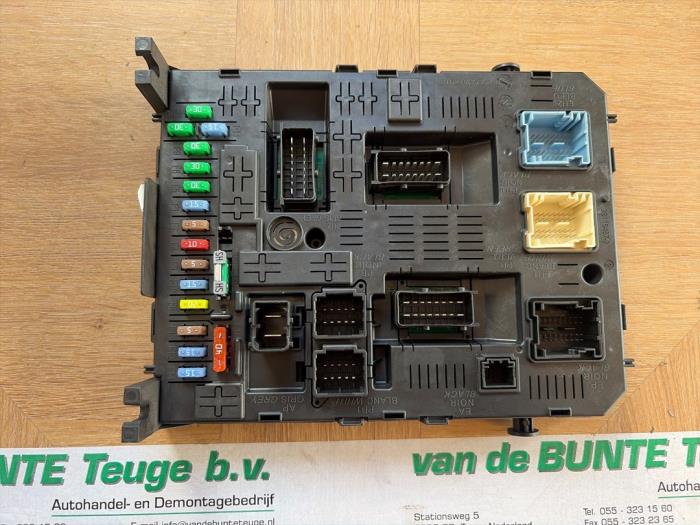Used Body control computer Peugeot 308 SW (4E/H) 1.6 16V THP Autom. Price € 157,50 Margin scheme offered by van de Bunte Teuge B.V.