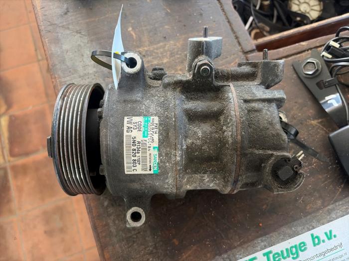 Gebrauchte Klimapumpe Volkswagen Caddy III (2KA,2KH,2CA,2CH) 1.6 TDI 16V Preis € 105,00 Margenregelung angeboten von van de Bunte Teuge B.V.