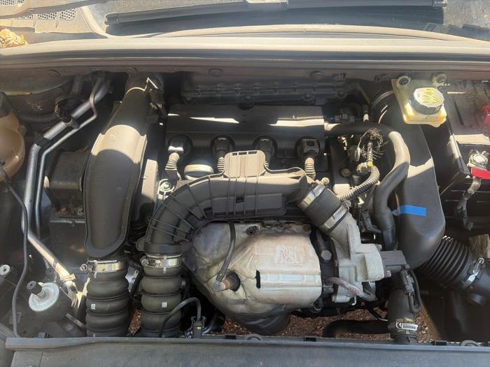 Used Engine Peugeot 308 SW (4E/H) 1.6 16V THP 175 Price € 1.312,50 Margin scheme offered by van de Bunte Teuge B.V.