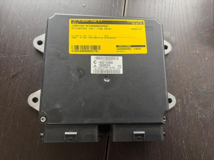 Used Engine management computer Mitsubishi Colt (Z2/Z3) 1.3 16V Price € 78,75 Margin scheme offered by van de Bunte Teuge B.V.