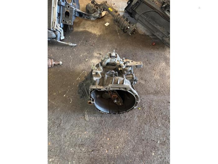 Used Gearbox Mini Mini (R56) 1.6 16V Cooper S Price € 519,75 Margin scheme offered by van de Bunte Teuge B.V.