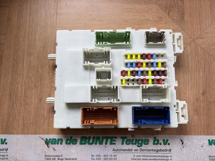Used Body control computer Ford C-Max (DXA) 1.0 Ti-VCT EcoBoost 12V 100 Price € 157,50 Margin scheme offered by van de Bunte Teuge B.V.