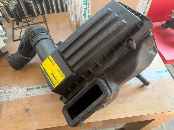 Begagnade Luftfilterhus Volkswagen Tiguan (5N1/2) 1.4 TSI 16V 4Motion Pris € 52,50 Marginaltabell erbjuds av van de Bunte Teuge B.V.