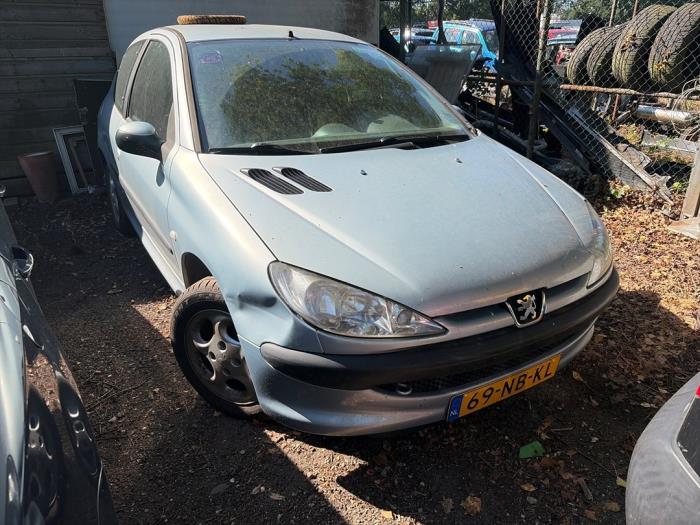 Gebrauchte Getriebe Peugeot 206 (2A/C/H/J/S) 1.6 XS,XT Preis € 204,75 Margenregelung angeboten von van de Bunte Teuge B.V.