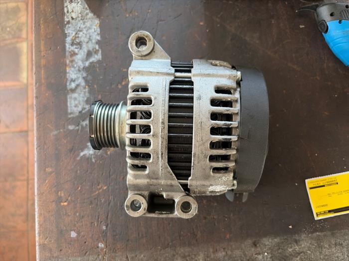 Gebrauchte Dynamo Mini Mini (R56) 1.6 16V Cooper S Preis € 157,50 Margenregelung angeboten von van de Bunte Teuge B.V.