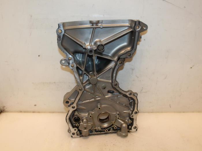 Timing cover from a Opel Agila (B) 1.0 12V 2013