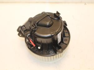 Used Heating and ventilation fan motor Volkswagen Polo VI (AW1) 1.0 12V BlueMotion Technology Price € 87,12 Inclusive VAT offered by Van Gils Automotive