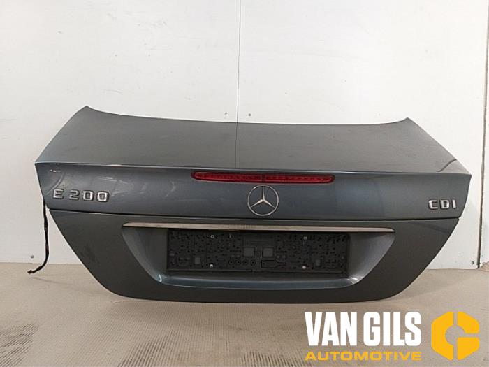 Gebrauchte Heckklappe Mercedes E (W211) 2.2 E-200 CDI 16V Preis € 100,00 Margenregelung angeboten von Van Gils Automotive