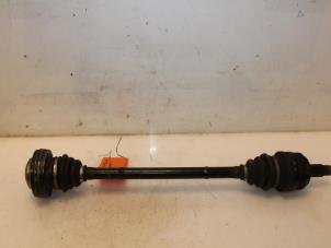 Used Drive shaft, rear left BMW 3 serie Touring (E91) 318d 16V Price € 74,99 Margin scheme offered by Van Gils Automotive
